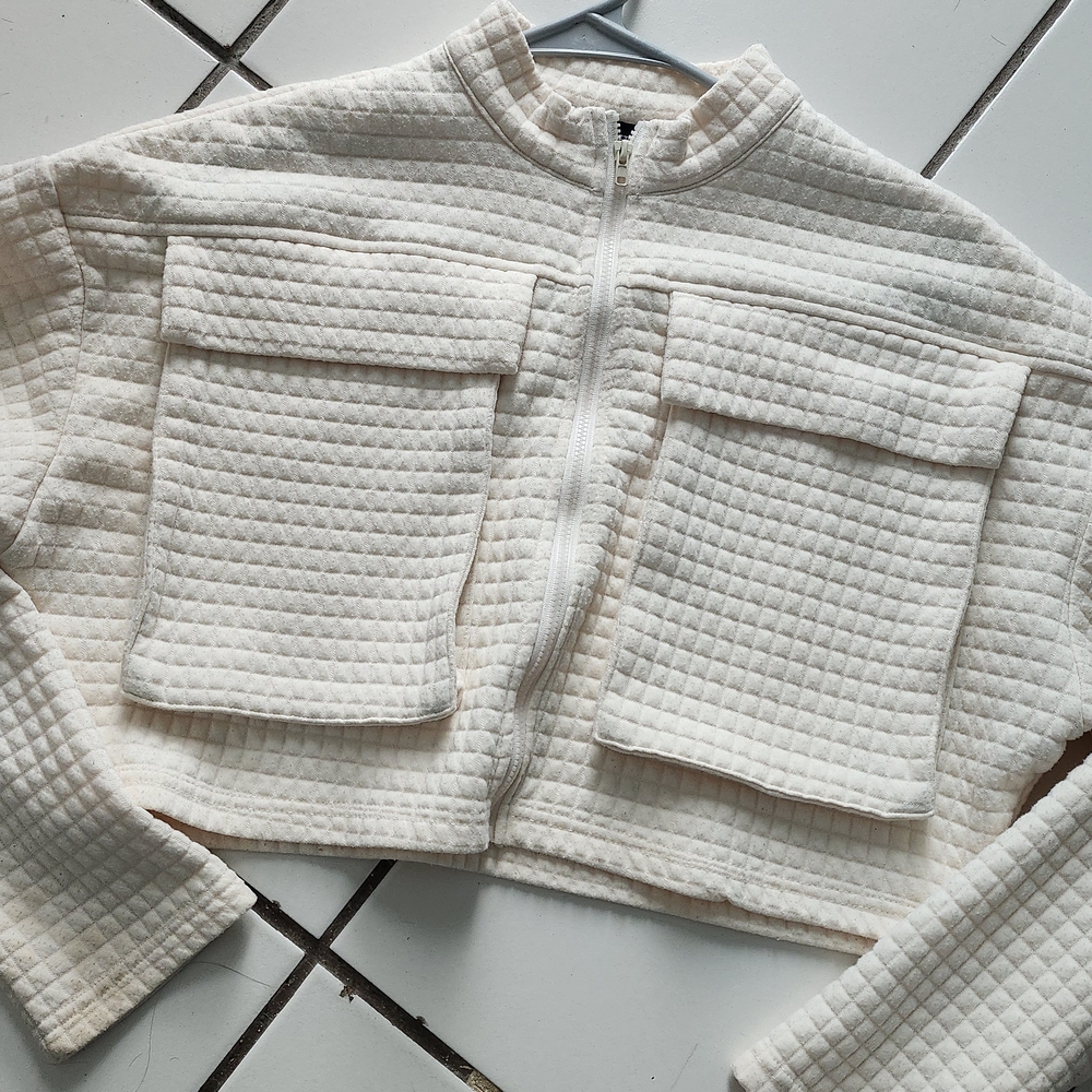 PrettyLittleThing Cream Quilted Zip-Up Utility Jacket